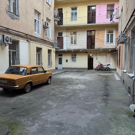 Apartamento затишна 1-кімнатна в центрі львова *